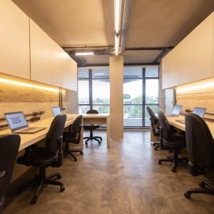 Área de trabalho da Diaz Engenharia